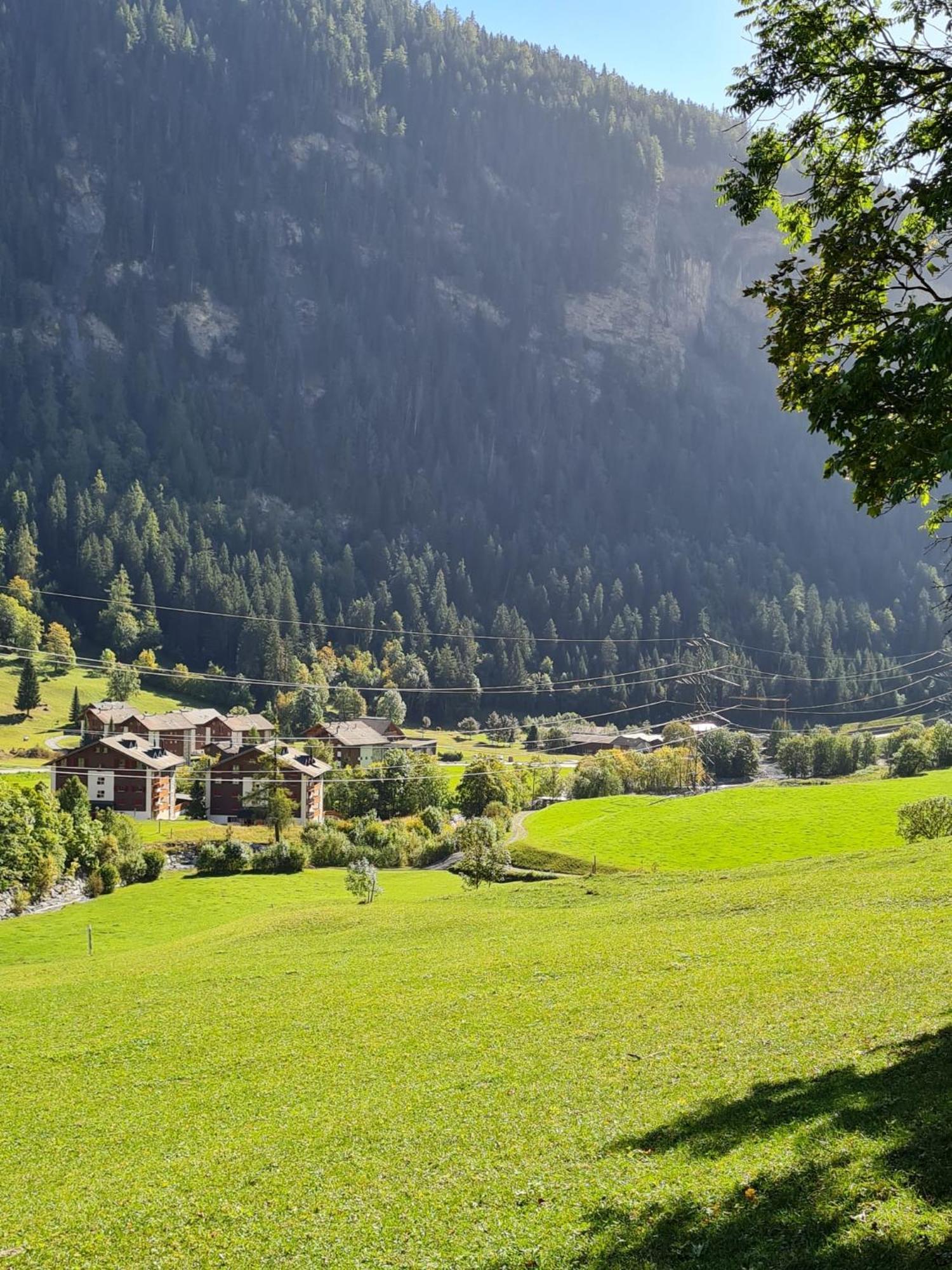 Apartamento Lucky Fox Leukerbad Exterior foto
